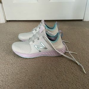 New Balance Women's Fresh Foam Cruzv1 Reissue Shoes, Grey/Purple, Size 7